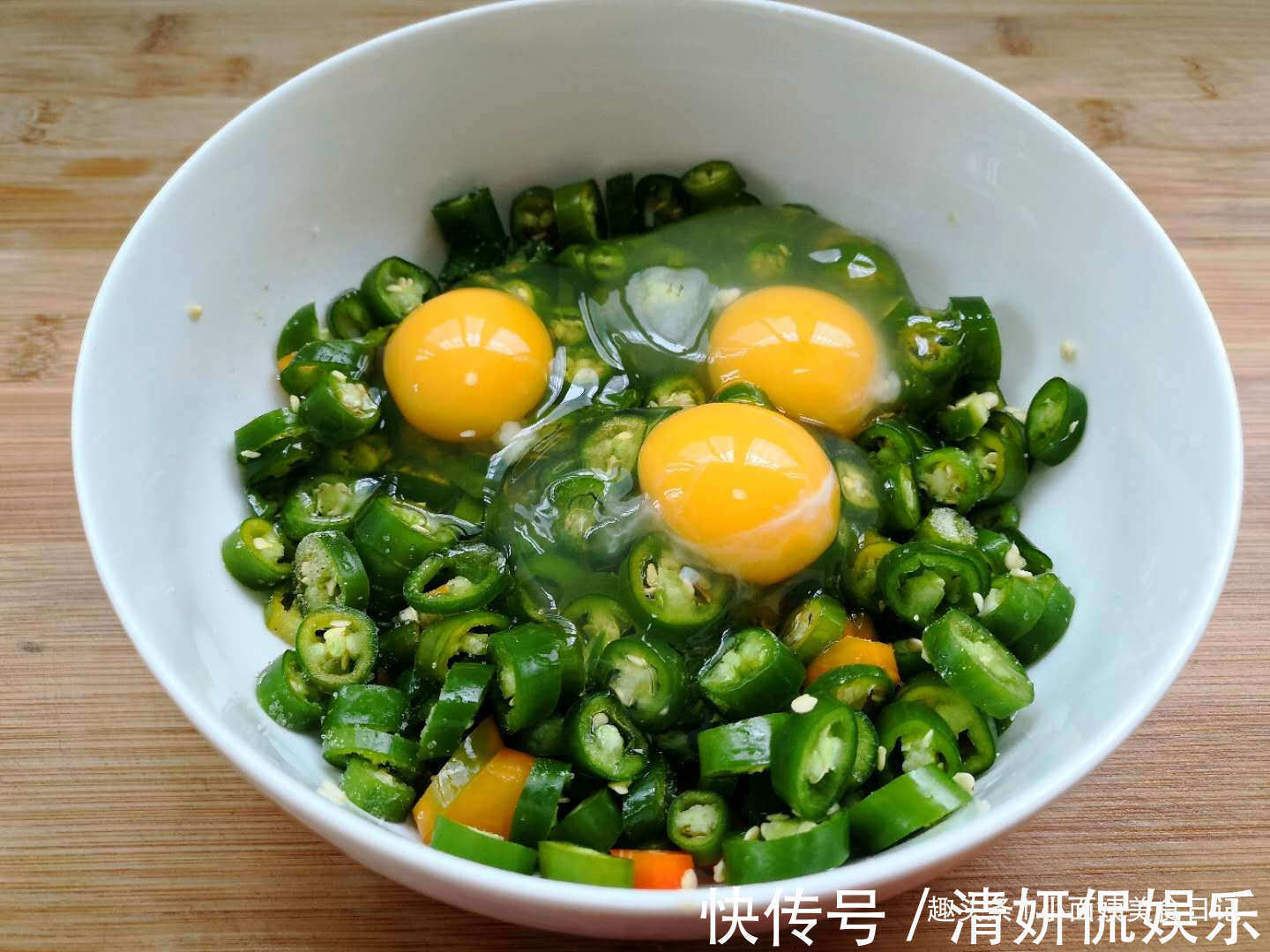 小面姨美食日记|便秘最怕这菜,一周吃2次,排空黑宿便,口臭没了,大肚腩不见了