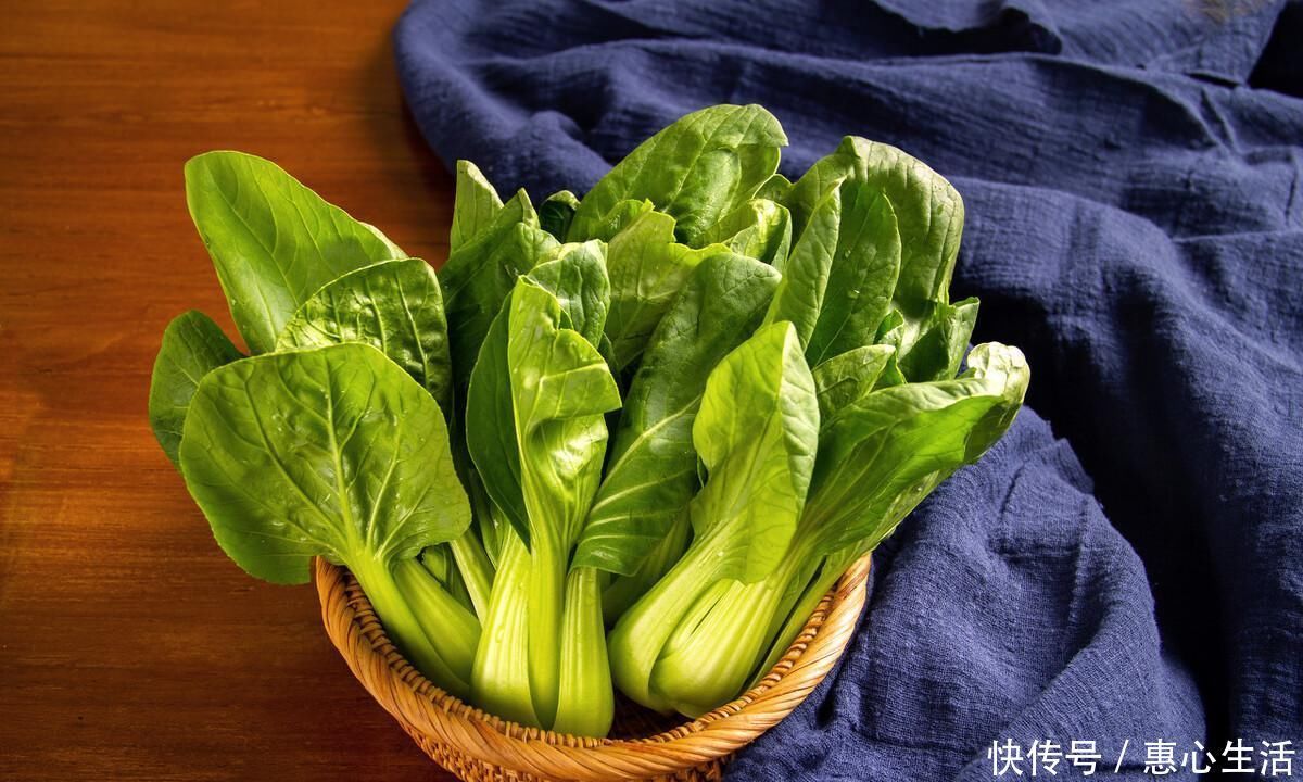 骨科主任不论男女,常吃这4物,可增加骨密度,远离骨质疏松