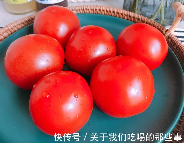 食盐|做糖拌西红柿，直接撒白糖就错了，多加1样料，鲜甜可口，没酸味