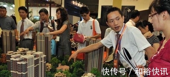 地铁|买房距离地铁多远合适?住过“地铁房”的人,告诉你答案