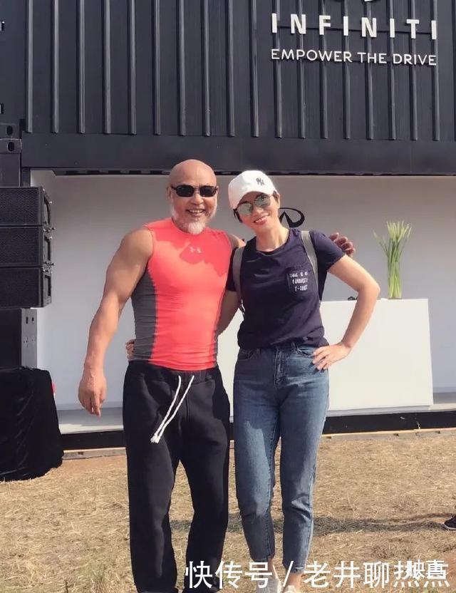 娇妻|64岁大爷健身19年,娶志同道合美女娇妻,夫妻美满幸福