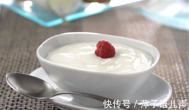 血糖|医生提醒:血糖高的人,尽量少吃这3类食物,你可能不听劝