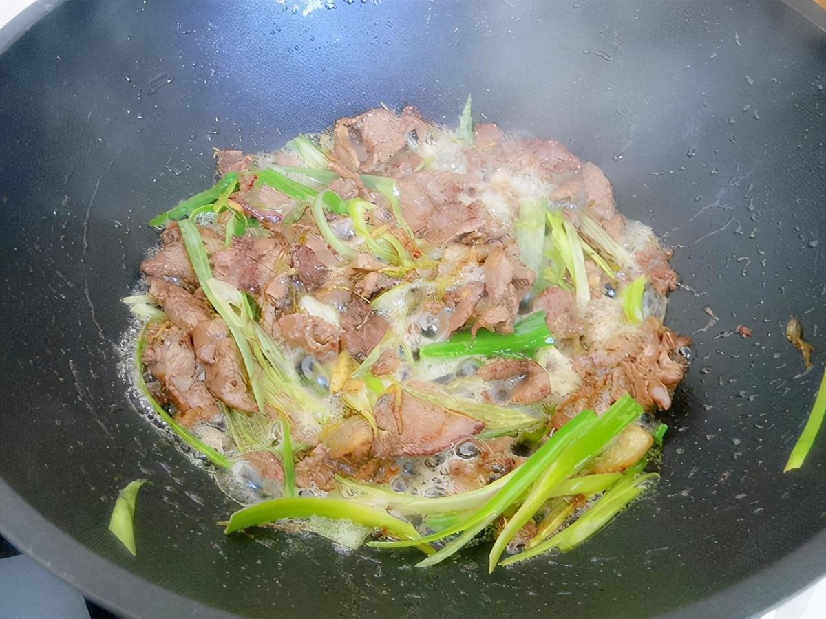 咳嗽痰多吃这蔬菜特管用,才2块钱1斤,医生不会轻易告诉你