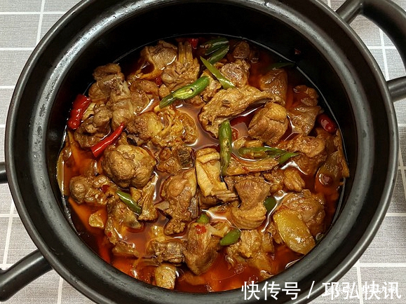 鸭肉|分享几道春节美食,传统又经典,色泽红亮好吃好看,你喜欢哪一款