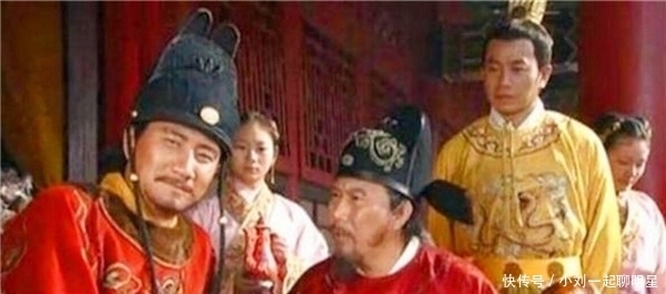 除夕夜|除夕夜,一个小官遇见朱元璋,还跟他喝了一顿酒,结果就官升十级