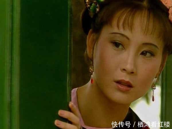 小红是林之孝之女,为何会被晴雯等人欺负?是父母在磨练女儿吗?