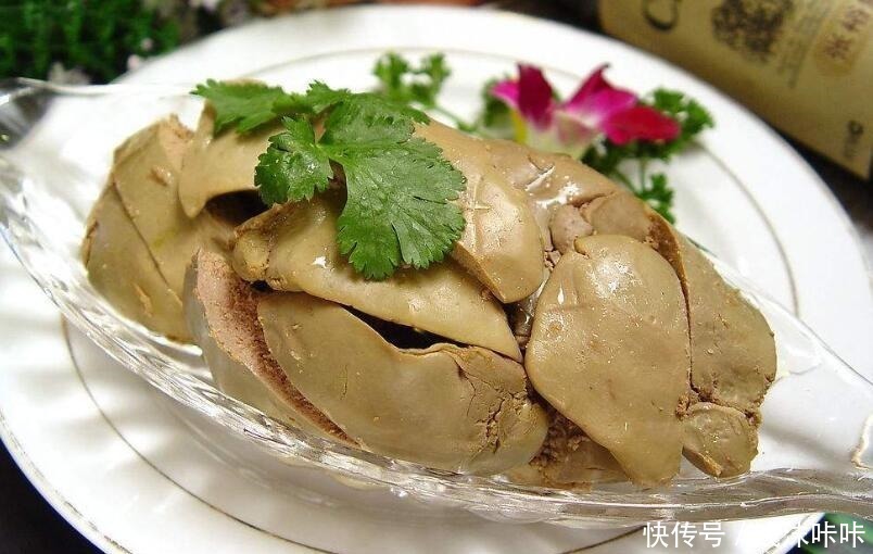为什么法国餐厅的鹅肝上万块一个很正常,咱们的鹅肝却很便宜呢