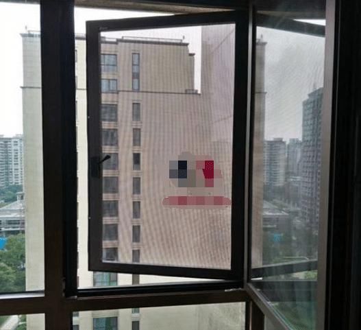推拉窗|为什么高层住宅都不装平开窗一听老师傅解说,懊悔我家才发觉