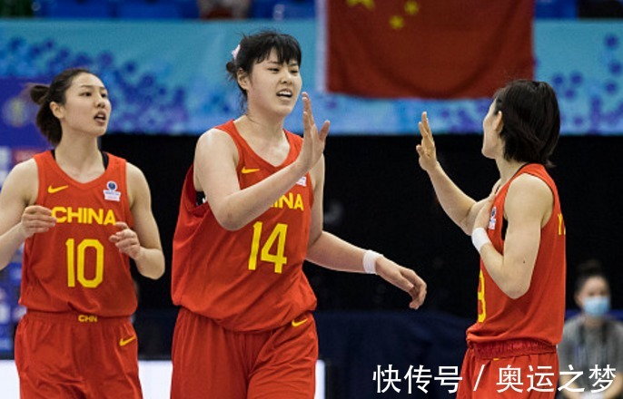 王思雨|世预赛三连胜收官!女篮33分胜法国 黄思静30分王思雨15助