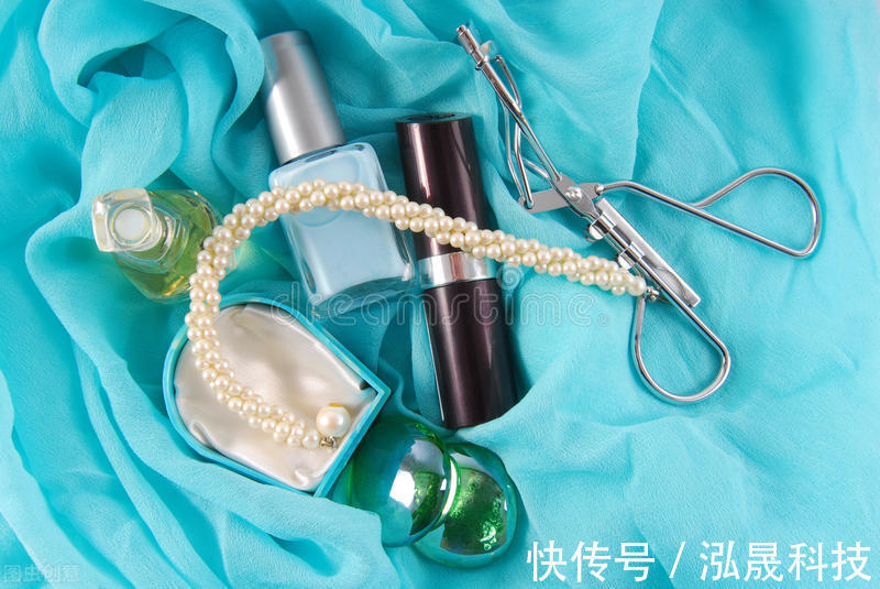 上海泓晟集团|临夏化妆品:“互联网+化妆品”,寻求行业发展新方向