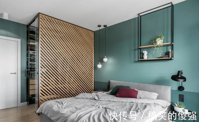 布艺沙发|108㎡现代简约风三室装修，用这样的木格栅做隔断，好美呀