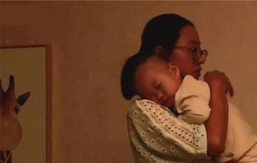 好心酸|宝妈产后出现抑郁,老公怕出意外装上监控,拍到的画面:好心酸