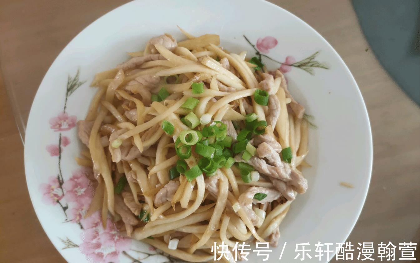 茭白|这菜南方人天天吃，北方人没见过，清甜爽口，解油腻，别不懂吃