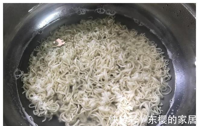 早餐|早餐吃这个都不用早起，鲜美嫩滑还补钙，一碗下肚全身暖