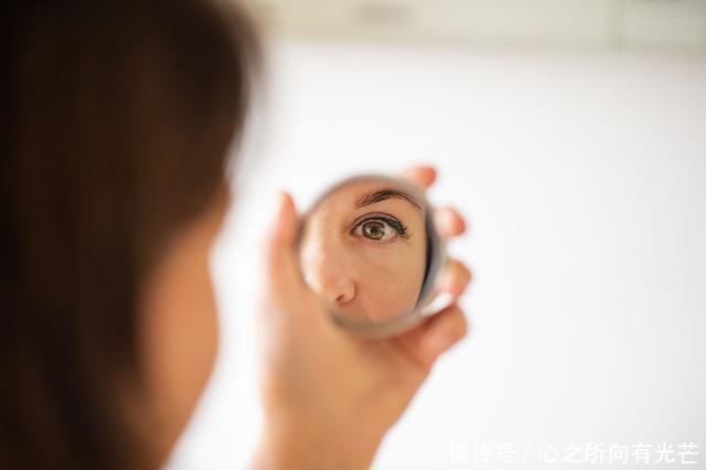 护理|眼膜不要天天敷!这些黑眼圈护理知识,你一定要知道