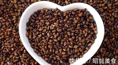 泡水|每天用“决明子”泡水喝，3大好处随之而来！爱喝的人有福了