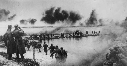 德军|二战苏联伤亡惨重,但为何军队却越打越多?总动员近3000万人