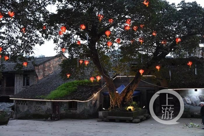 老年|感受传统巴渝风貌，这条老街藏着明末清初的风雨廊