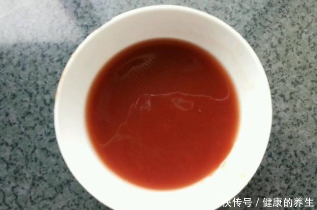 简单|糖醋里脊不用去饭店吃,配方和步骤告诉你,酸甜开胃,做法简单