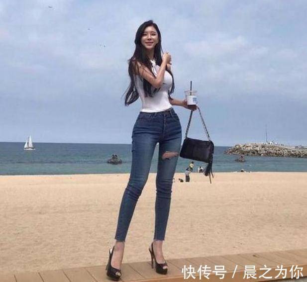 真人版|韩国女模被称“海贼王女帝”,身材好颜值高,运动是关键