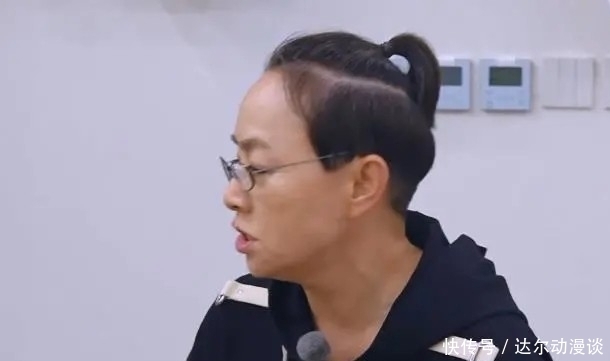 舒淇 《桃花坞》第一顿晚餐后,李雪琴花2个小时洗完所有餐具