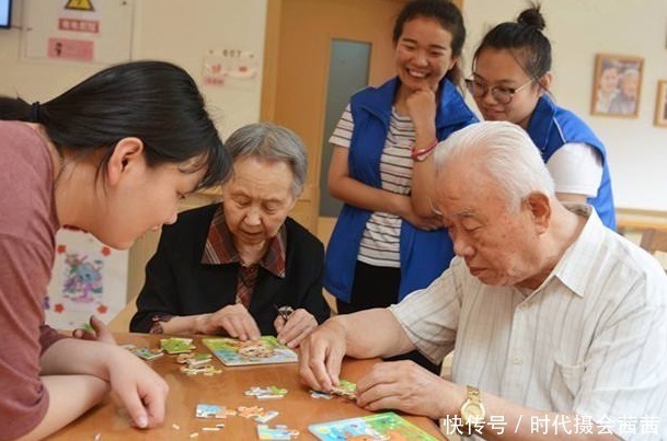 挂号|只给你30秒,发现10个人脸以上的,大脑还很健康,5个以下挂号吧