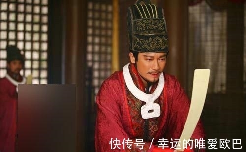 岳飞墓@秦桧后人中状元,路过岳飞墓留下两句诗,成千古名句被世人称赞