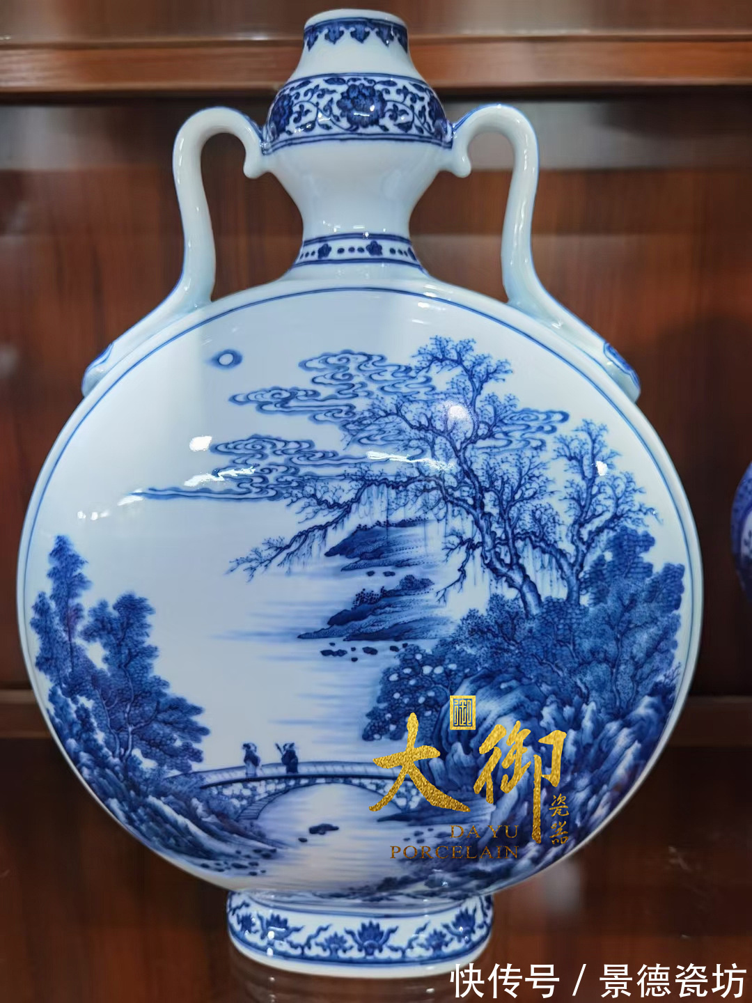 青花!大御瓷器翁继红——当代青花官窑掌舵人,柴窑青花造盛世,百年风华一脉传!