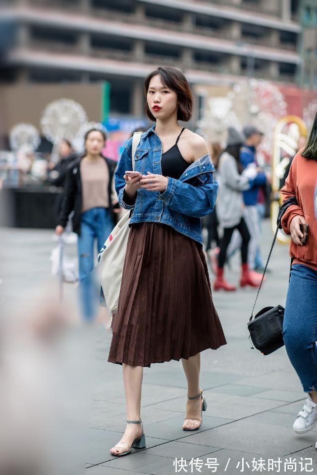 小姐姐|简单易学的百褶裙穿搭,打造专属你的美!