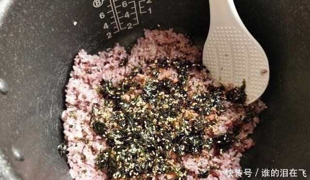 饭团|儿子点名要吃这早餐,简单到不可思议,拌一拌就能吃,我特乐意做