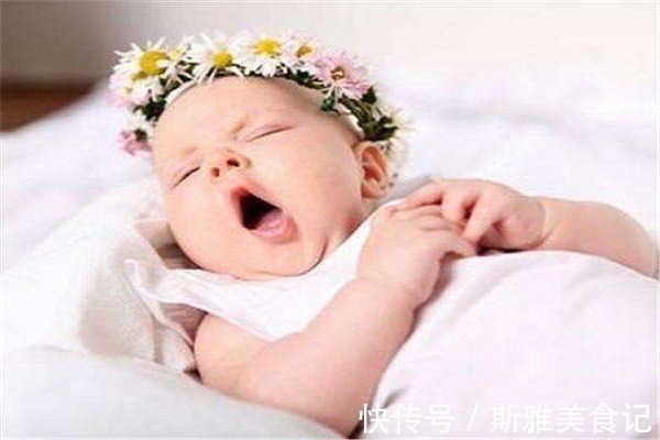 举动|宝宝睡觉若有以下举动，说明大脑发育的好，将来肯定是个机灵鬼