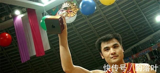 刘玉栋|被称为战神的刘玉栋,在生涯创造了多少辉煌中国男篮的标杆