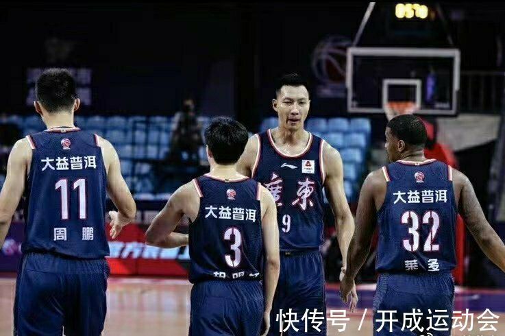 cb28+13+11,杜锋知人善用,广东队喜提超级外援!耍帅,杨鸣被罚款