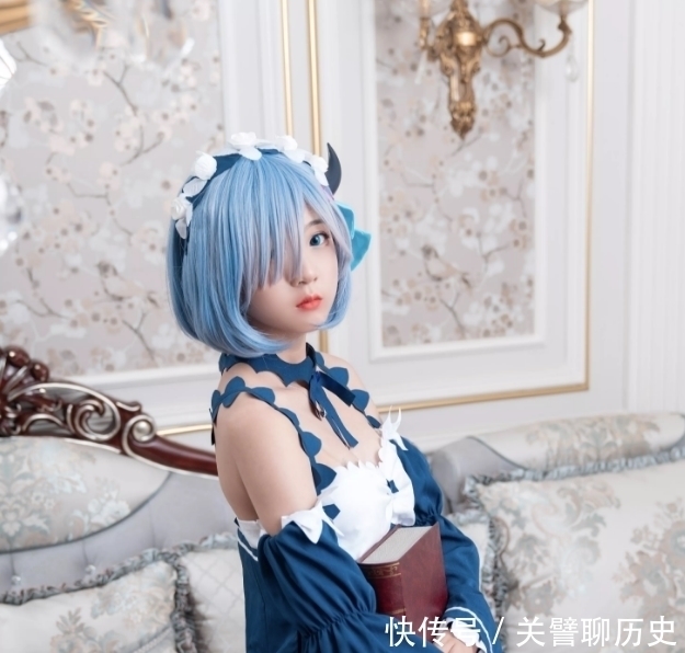 蕾姆|小姐姐COS蕾姆,照片一出立马成全网焦点,网友:真正的白富美