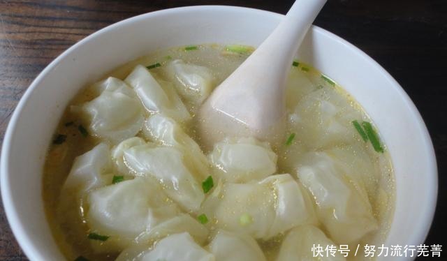 可口|早餐吃,汤汁味道鲜美,酸辣可口,在家5分钟就能做好