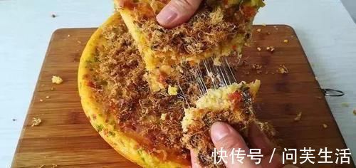 火腿肠|玉米面简单快速的做法,不揉面,不擀面,暄软拉丝,比面包好吃