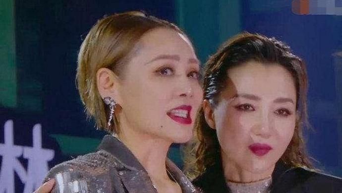 张雨绮 《乘风破浪的姐姐》第四次公演录制完毕,五位出道女星已呼之欲出了