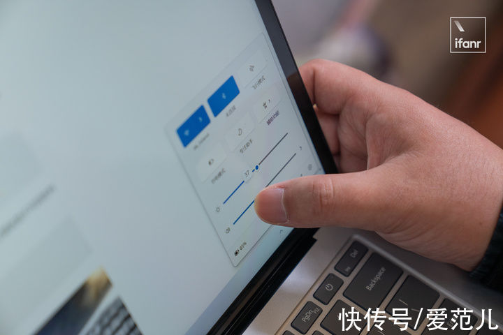 图赏|Surface Laptop Studio 图赏：万变不离其宗，还是微软那个味儿