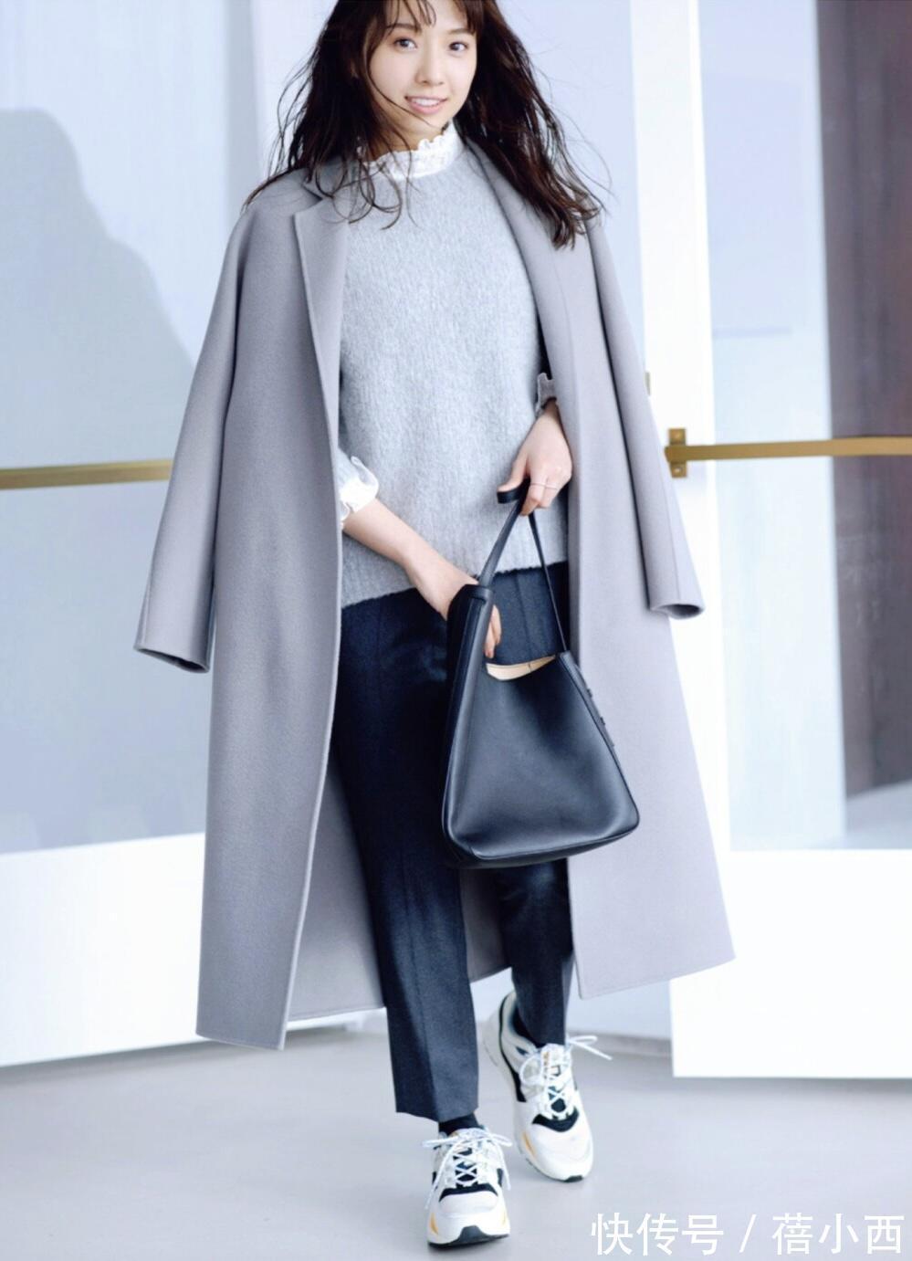 大衣|奔三奔四的日本小姐姐真会穿大衣,不老气不扮嫩,40岁最好的状态
