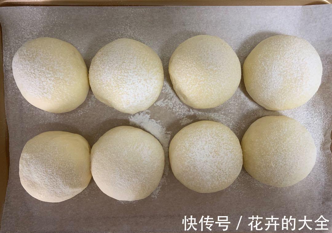 自从学会面包此配方，再也没进过蛋糕店，奶香浓郁，放3天还柔软