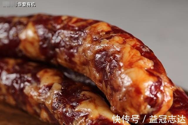 冬天|冬天腊肠怎么做都好吃，吃上一口满嘴香不油腻，是过年必备的美味！