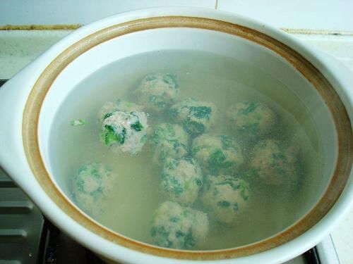 这肉丸子做法一定要吃，不腥不柴，香嫩弹滑，照做必好吃