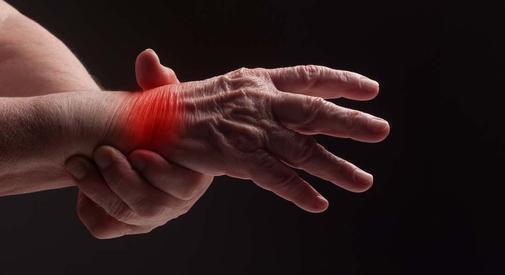 更年期|女人到了更年期以后,或需补充3种营养素,别不当回事