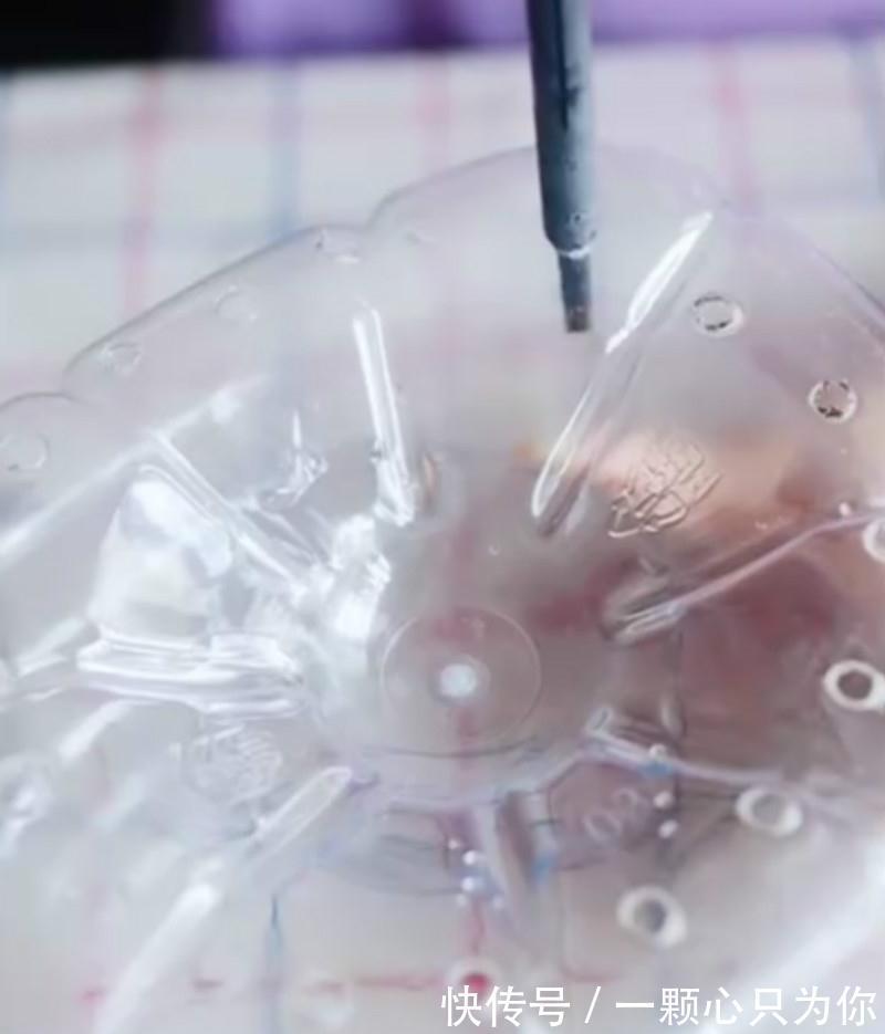 吃剩的油桶不要扔，教你做成花盆，简直太漂亮