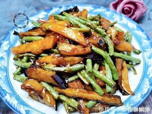 下饭|天冷后,3种食材一锅出,喷香下饭,——营养均衡,别错过