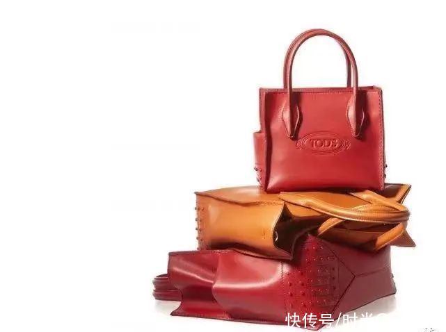 时髦办 |Alber Elbaz走了，他曾说“不尊重女性，作品就会失去灵魂”\＂,\＂i10\＂:\＂时髦办