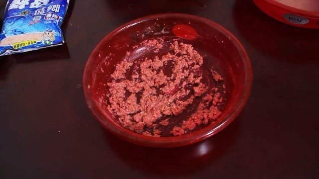 饵水比|醒饵这个事,做好了渔获翻倍不奇怪,做不好喂鱼鱼不吃