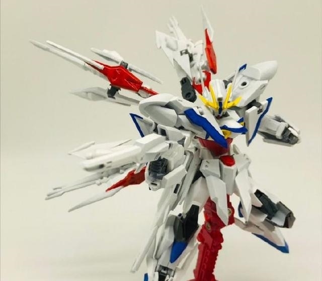 mg|多装备搭载、可变形，HG比例天蚀高达模型