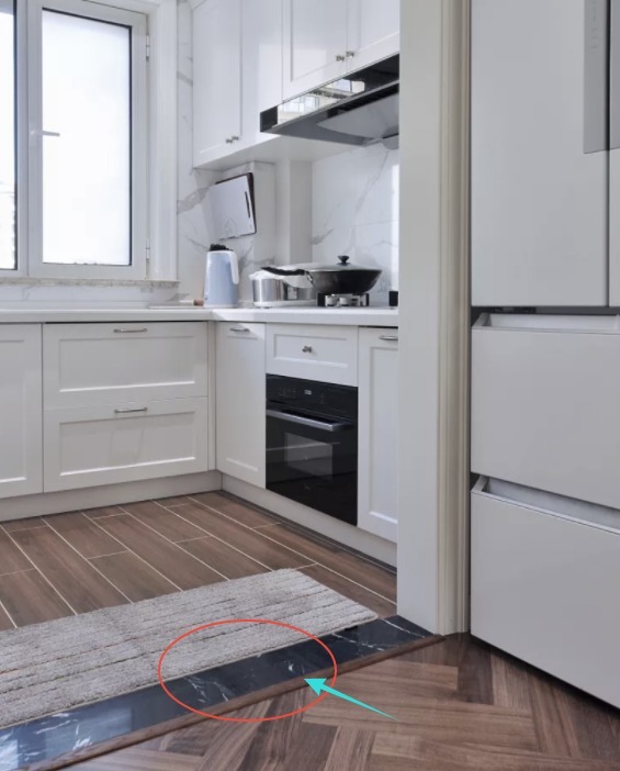 颜值|装修还在用门槛石如今流行这么设计，瞬间提升全屋颜值