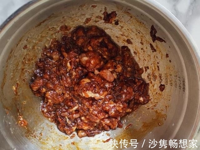 萝卜缨子|萝卜缨你知道怎么吃吗这样做一锅鲜美特好吃,网友节约不浪费